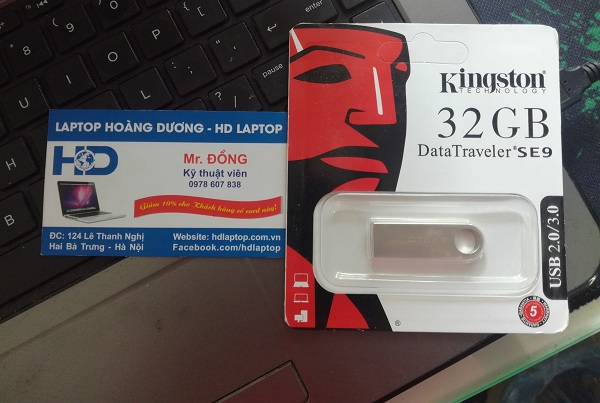 USB Kingston 32GB